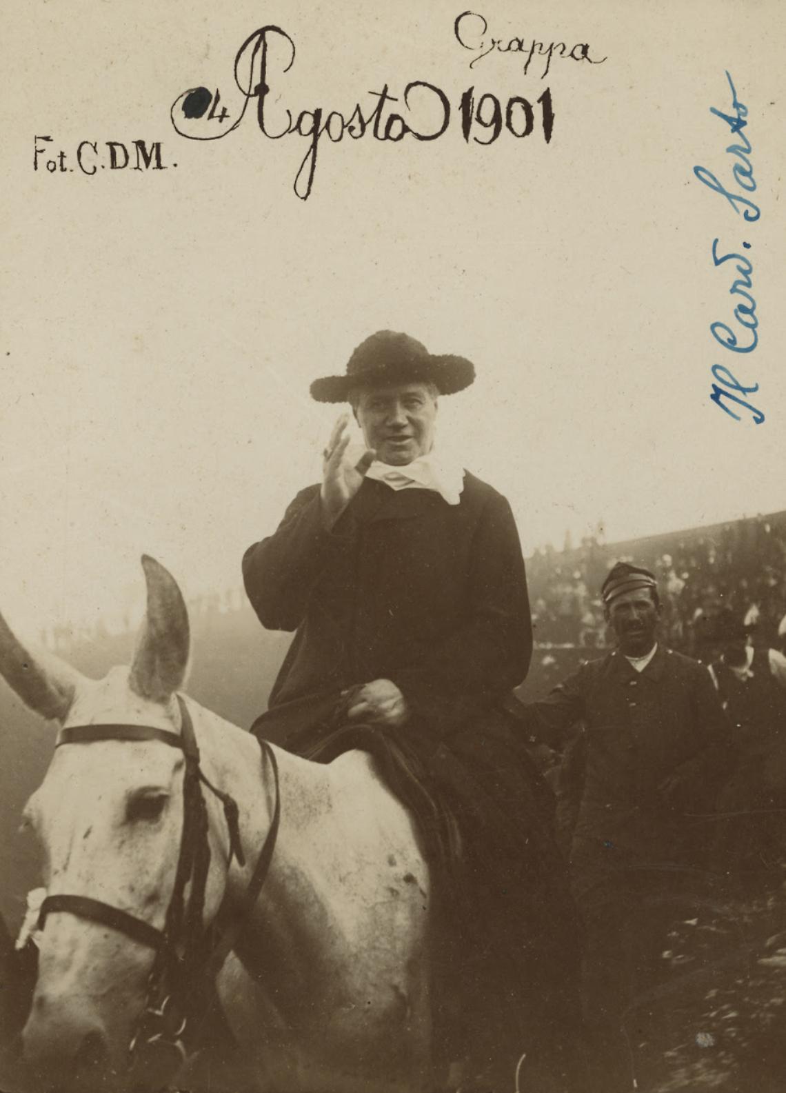 pio_ix