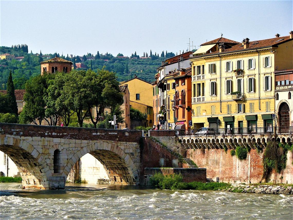 verona-3153518_1280