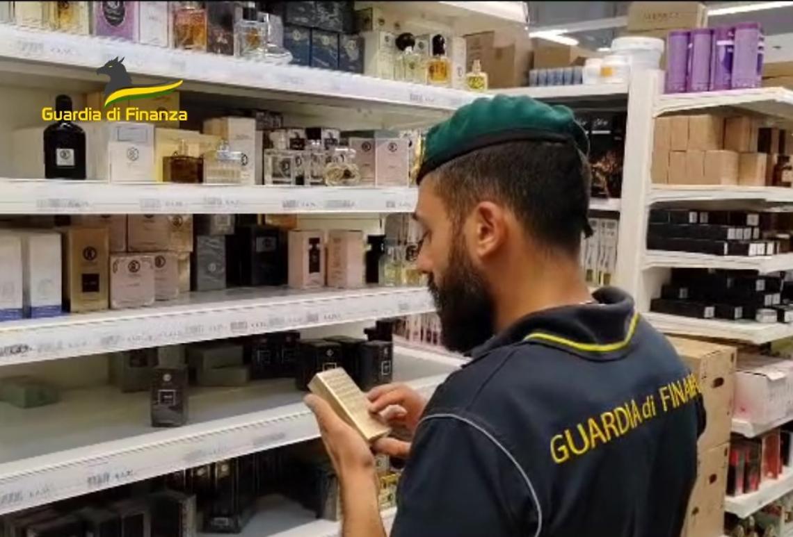 guardia di finanza sequestro