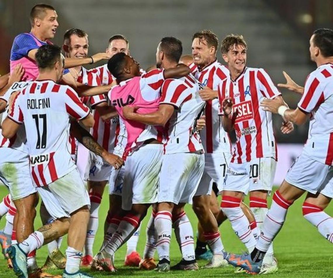 379406703_856212639193814_1625611430364530942_n