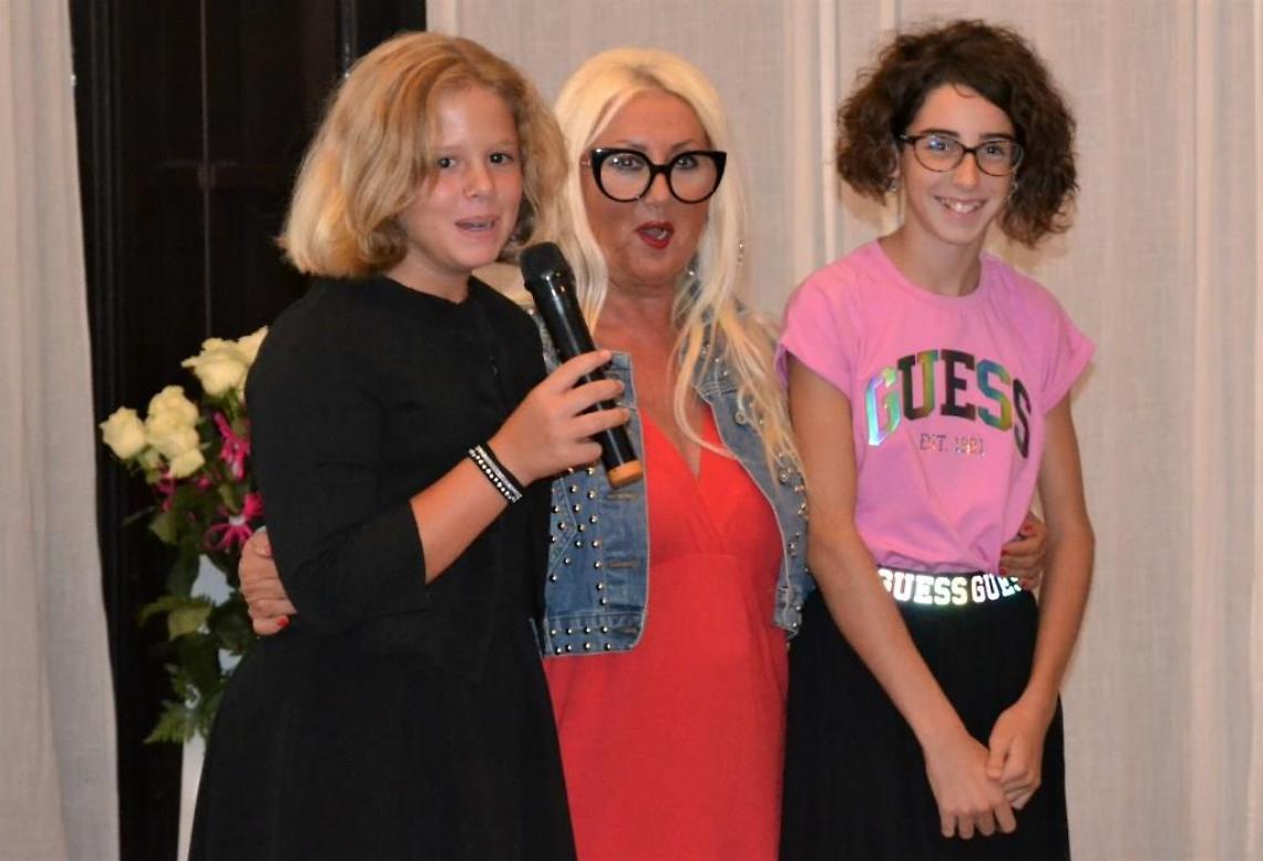 Loreo, la regista Gallimberti con Marandella e Sturaro, giovani protagoniste del film