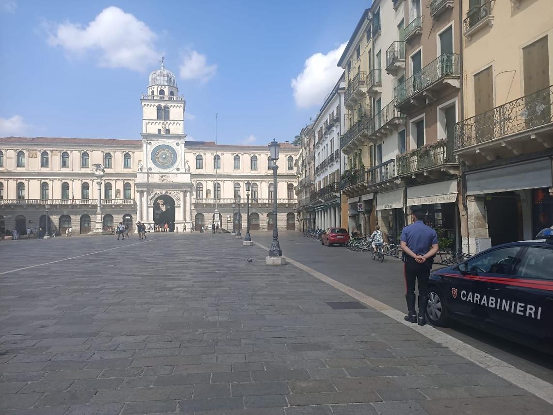 padova mercato furto
