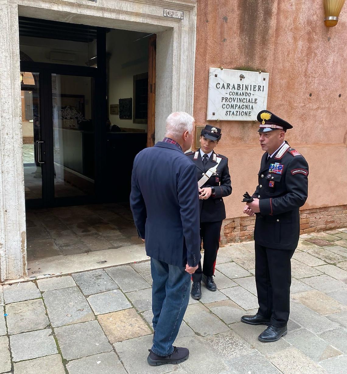 Carabinieri truffe anziani