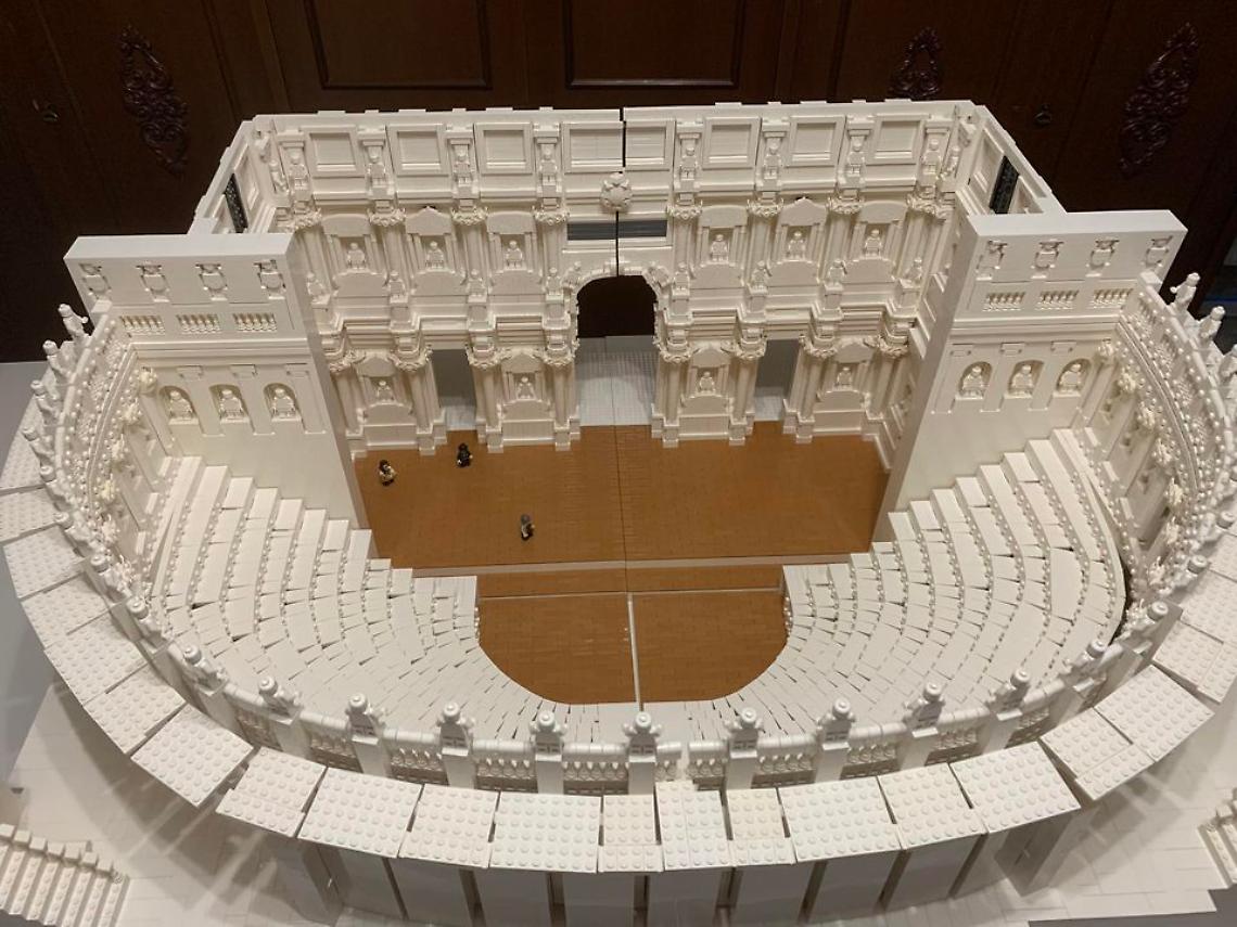 Olimpico fatto di mattoncini lego