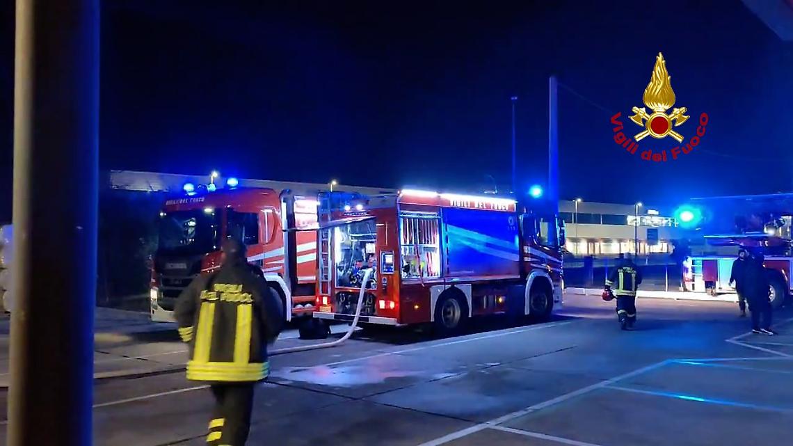 vigili del fuoco incendio vedelago (4)