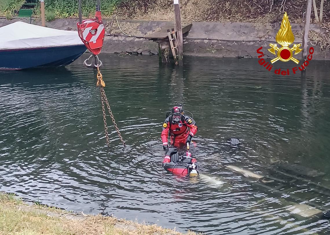 Vigili del fuoco sommozzatori 2
