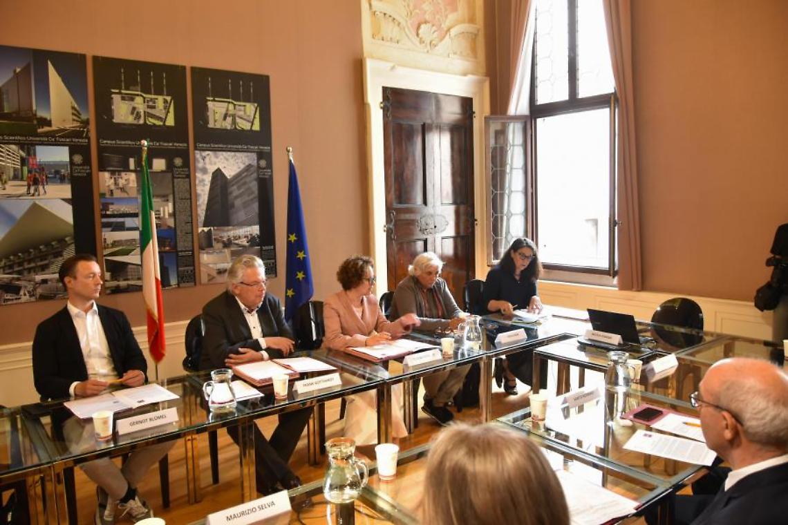 Firma MARE Venezia