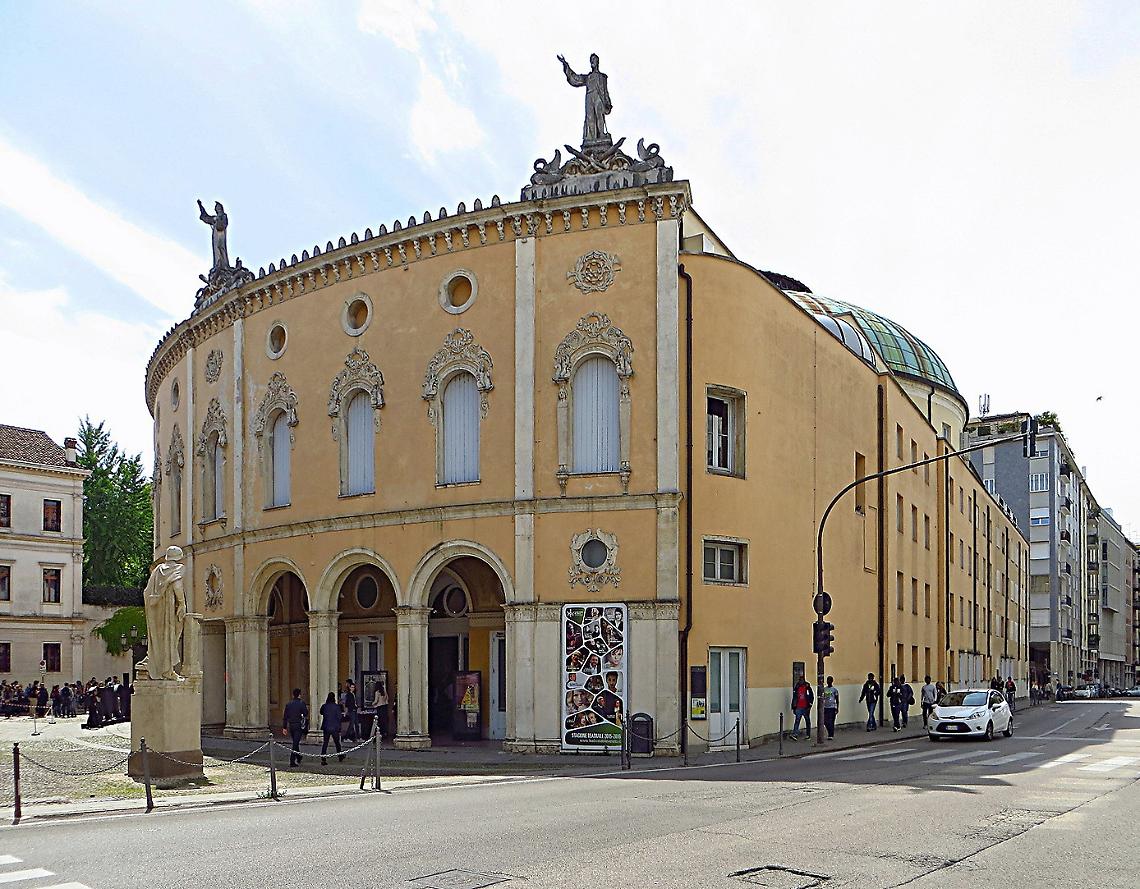 Il Viaggio dei Bronzi di Riace: Un'Esperienza Teatrale Unica al Teatro Verdi di Padova