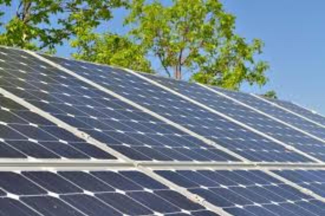 Incendio a Romano d’Ezzelino: Vigili del Fuoco salvano una casa dal rogo del fotovoltaico