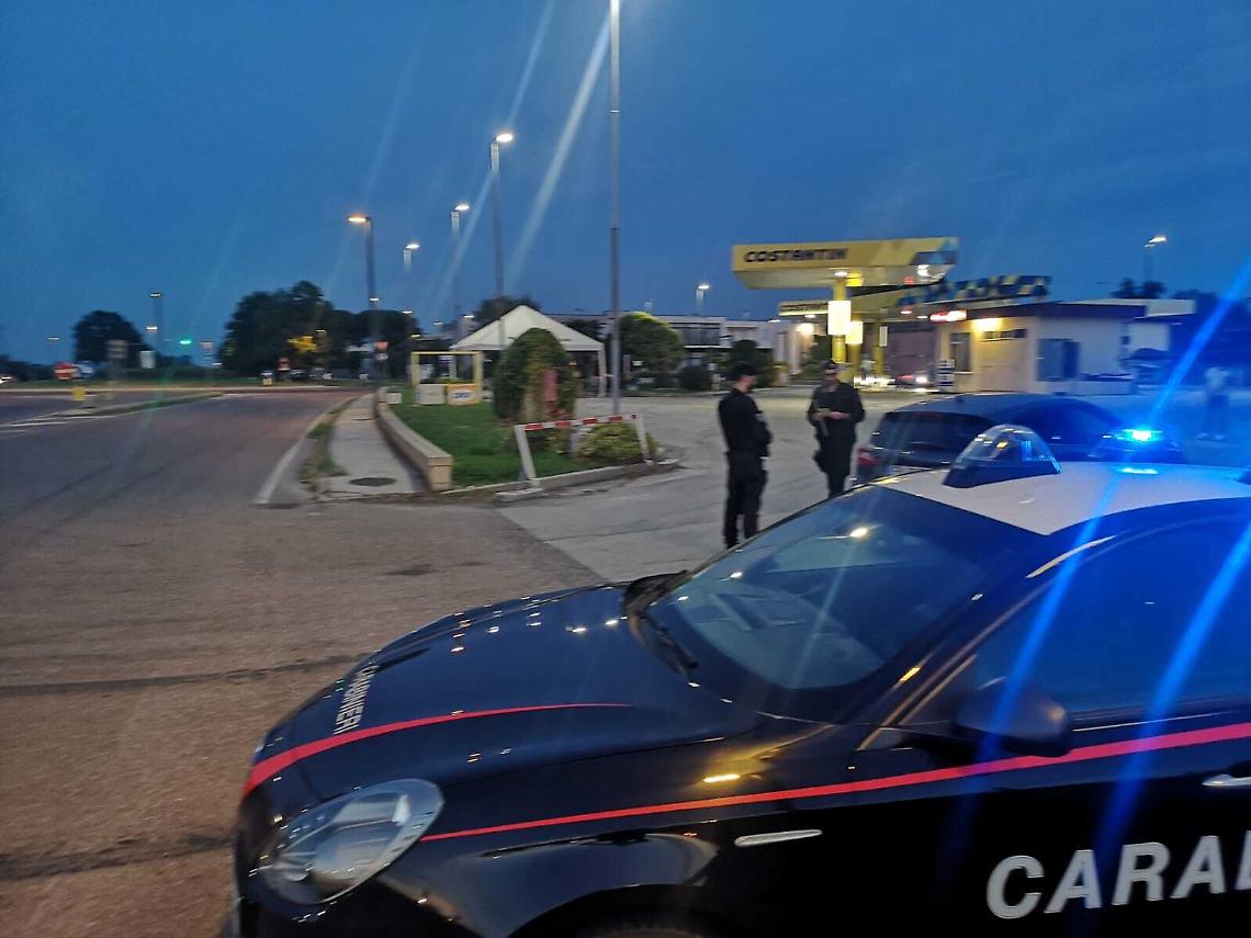 Arrestati due latitanti dopo anni di fuga: fermati a Eraclea durante un controllo