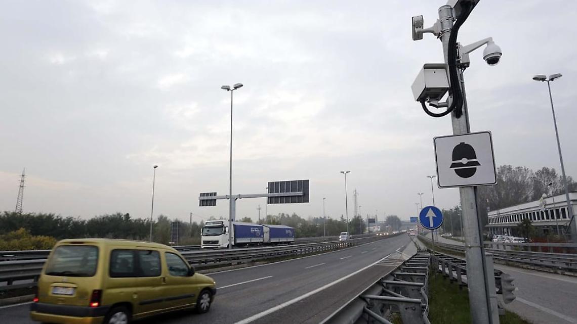 Scandalo autovelox: sindaci e Prefetto sotto accusa per truffa
