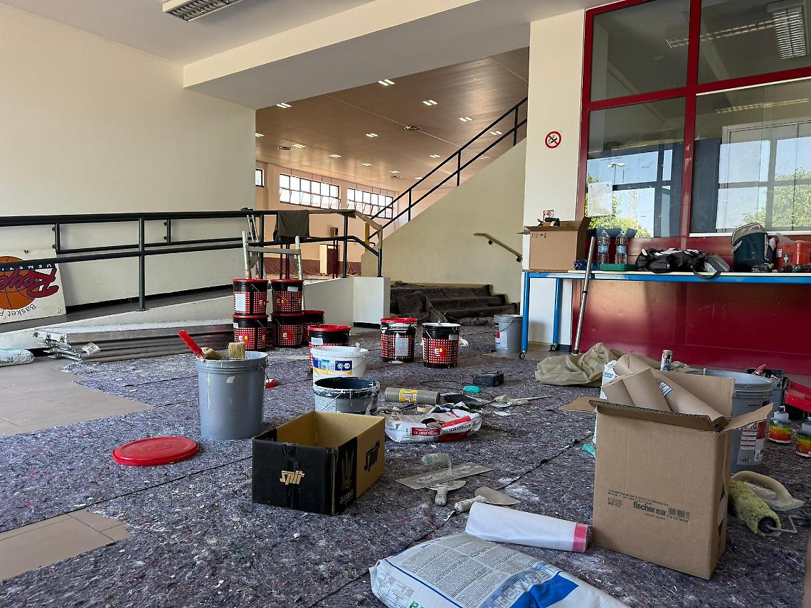 Mestre, il caldo non ferma i lavori di ristrutturazione della scuole