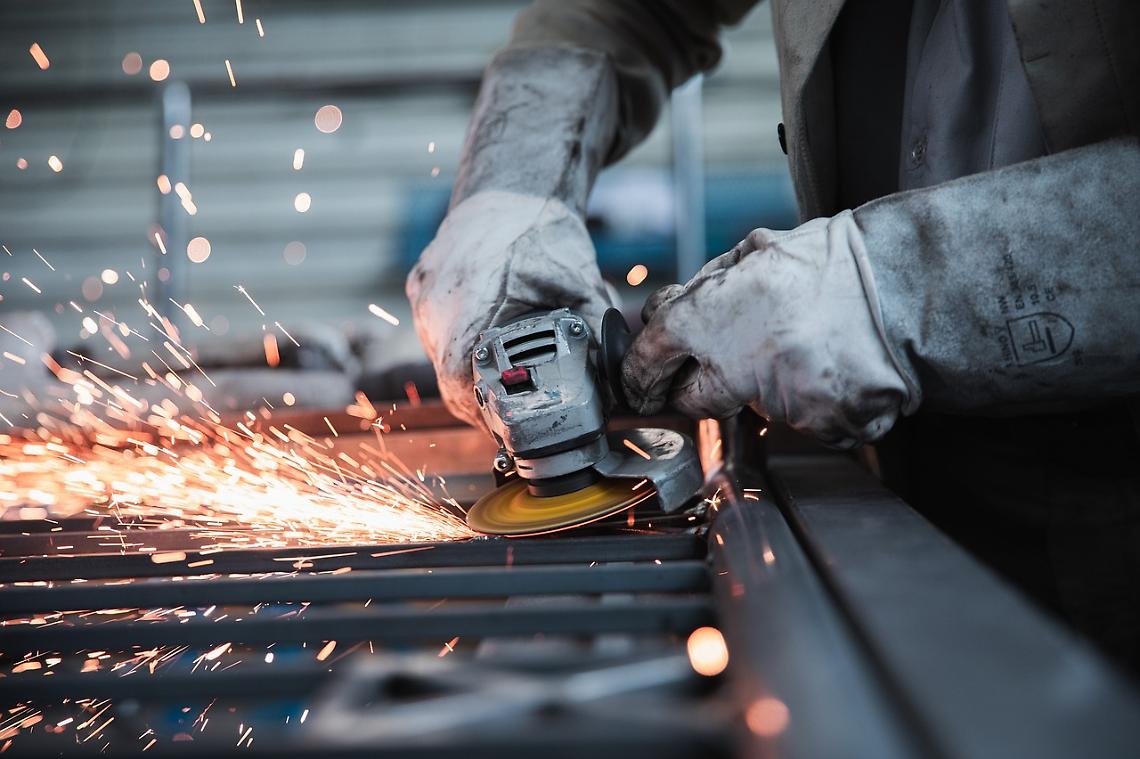 Lavoro metalmeccanico