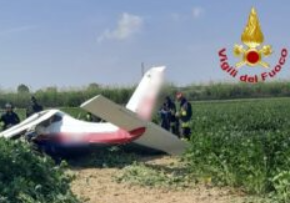 Tragedia nei cieli del Nordest: ultraleggero precipita, muore il pilota
