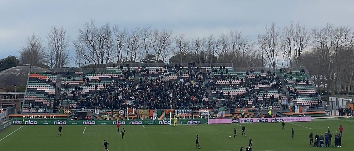 Il Venezia si prepara per la sfida contro il Torino e dice addio a Tessmann