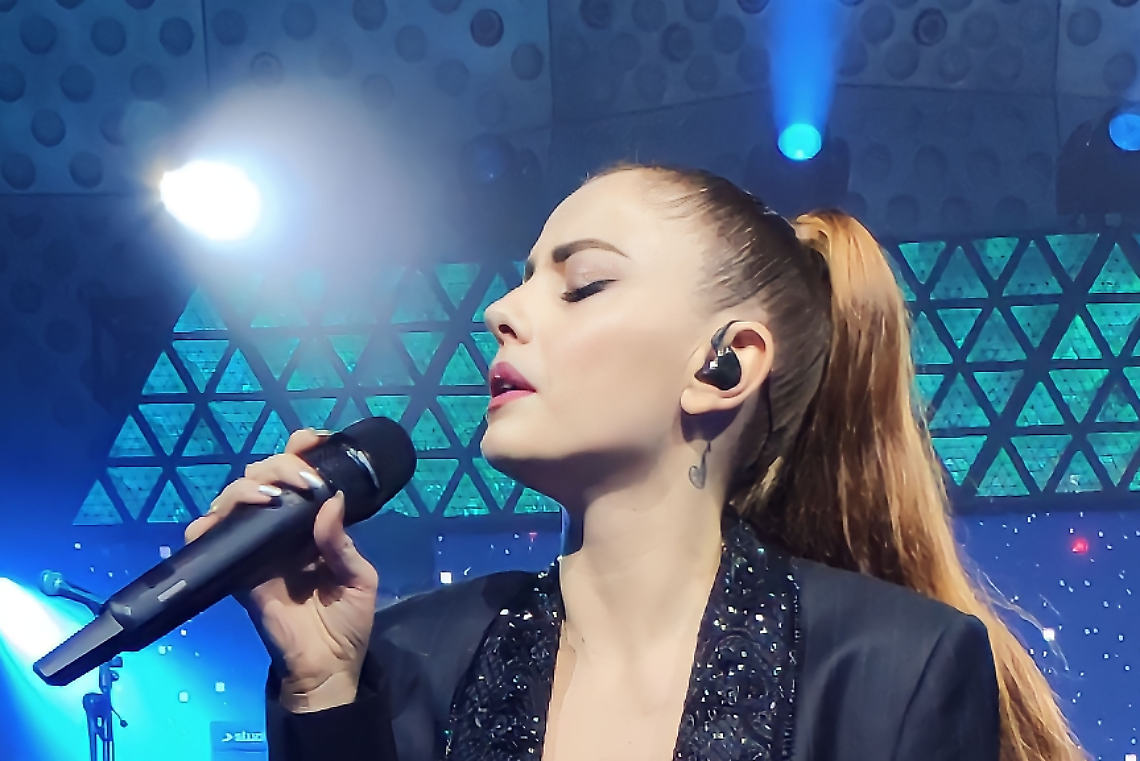 Annalisa in prima serata su Canale 5: il grande concerto dall'Arena di Verona