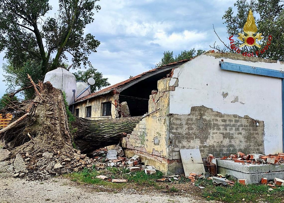 Maltempo in Veneto: oltre 100 interventi dei Vigili del Fuoco da ieri sera