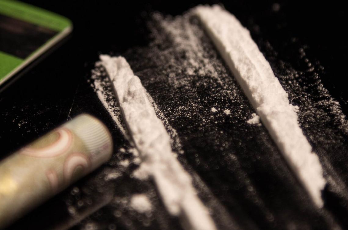 Arrestati due giovani per spaccio di droga a Castelfranco: cocaina ed ecstasy sequestrate