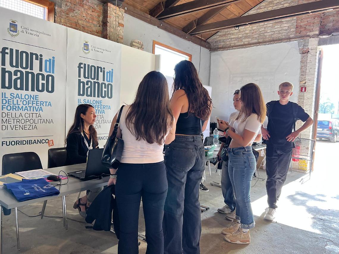 Ad ottobre, a Forte Marghera, ritorna il salone "Fuori di banco"