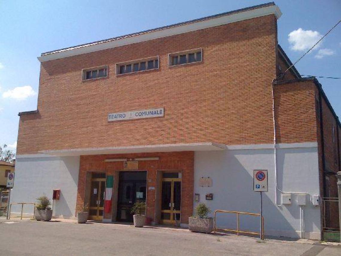 Riapre il Teatro Comunale di Occhiobello dopo l'Incendio: Un Nuovo Inizio per la Comunità