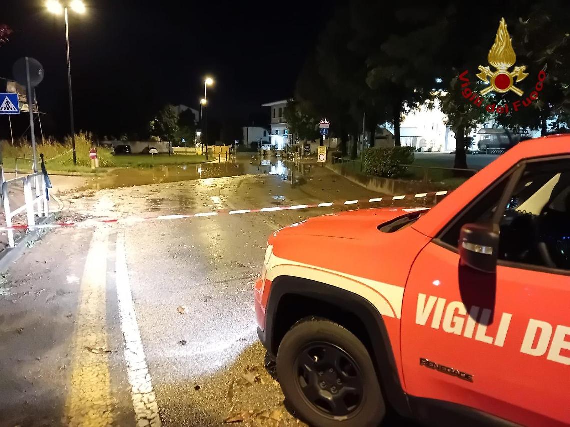 Maltempo in Veneto: oltre 450 chiamate di soccorso per allagamenti