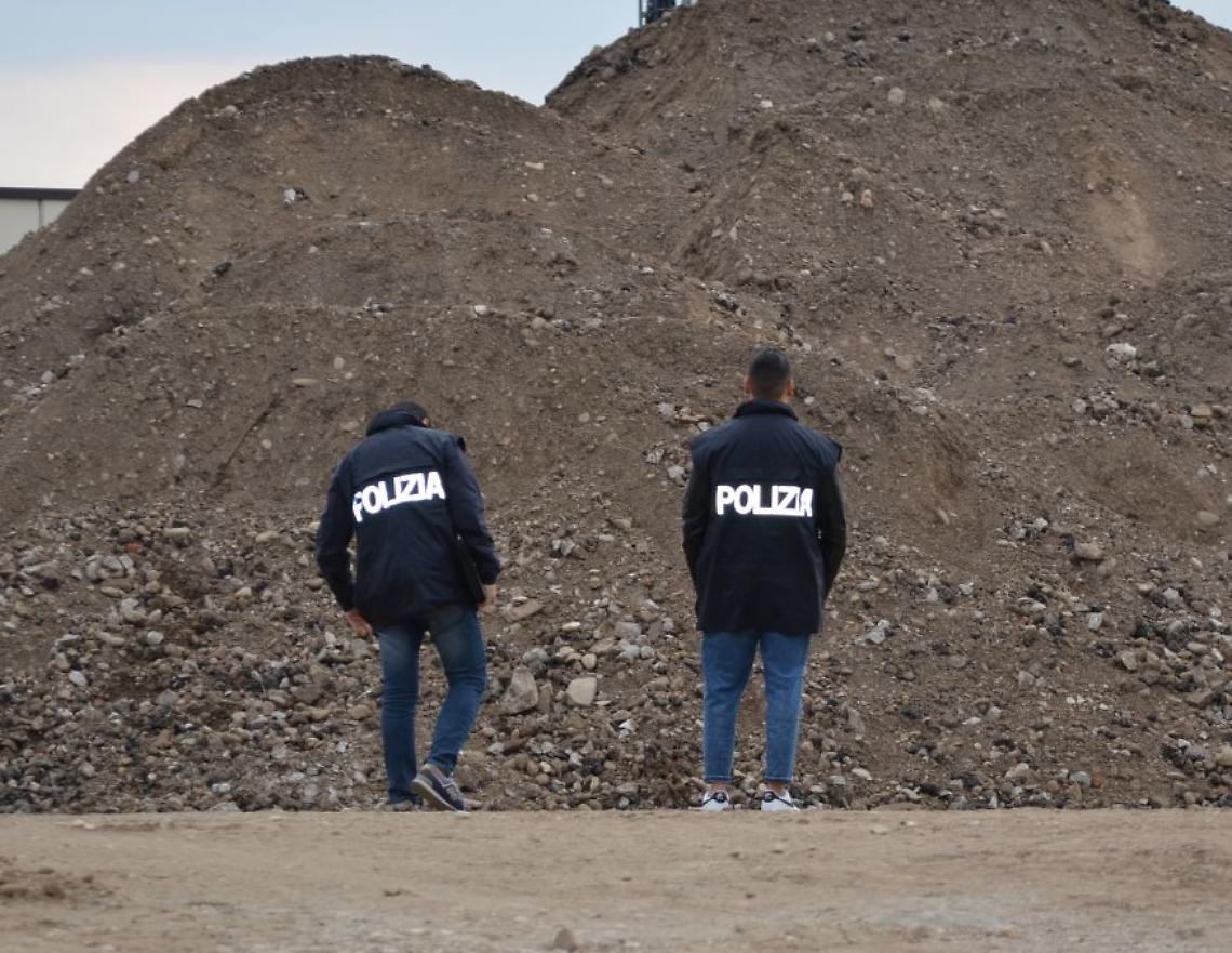 Treviso, gestione illecita di rifiuti speciali: cinque imprenditori denunciati 