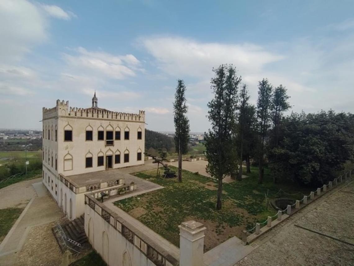 Marco Paolini porta il “Teatro delle Rive” a Villa Draghi: arte, ambiente e comunità a Montegrotto Terme