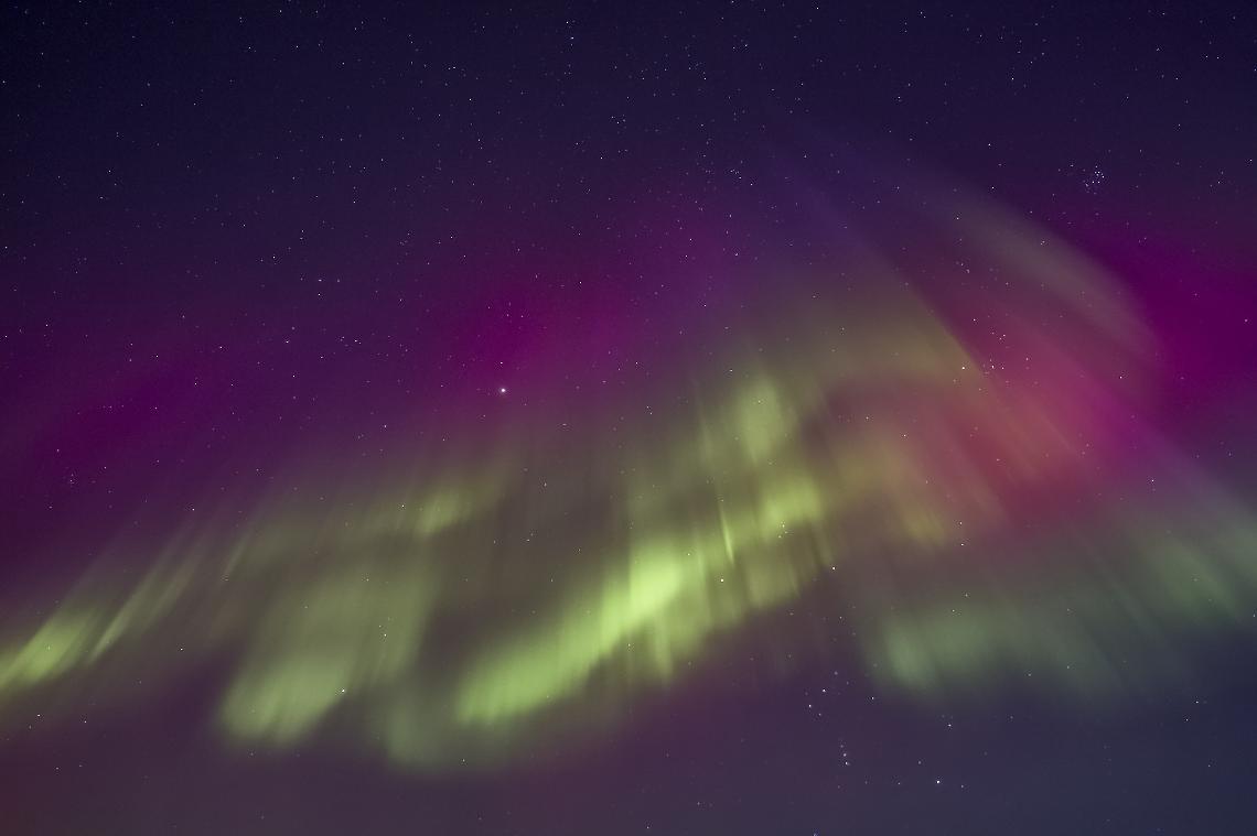 Aurora boreale in Italia: un fenomeno celeste che incanta il Nordest