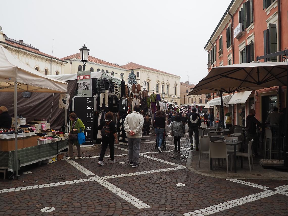 Fiera d'Ottobre a Rovigo: Un Viaggio tra Tradizione e Innovazione