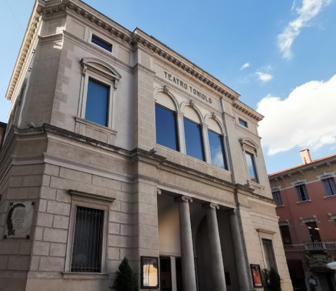 Al Teatro Toniolo di Mestre gli artisti incontrano il pubblico