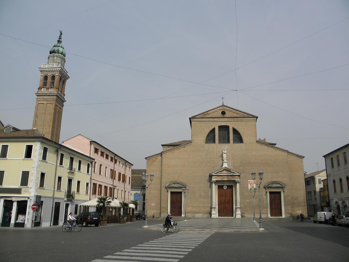 Commemorazione e Memoria: Adria Celebra l'Unità Nazionale e le Forze Armate