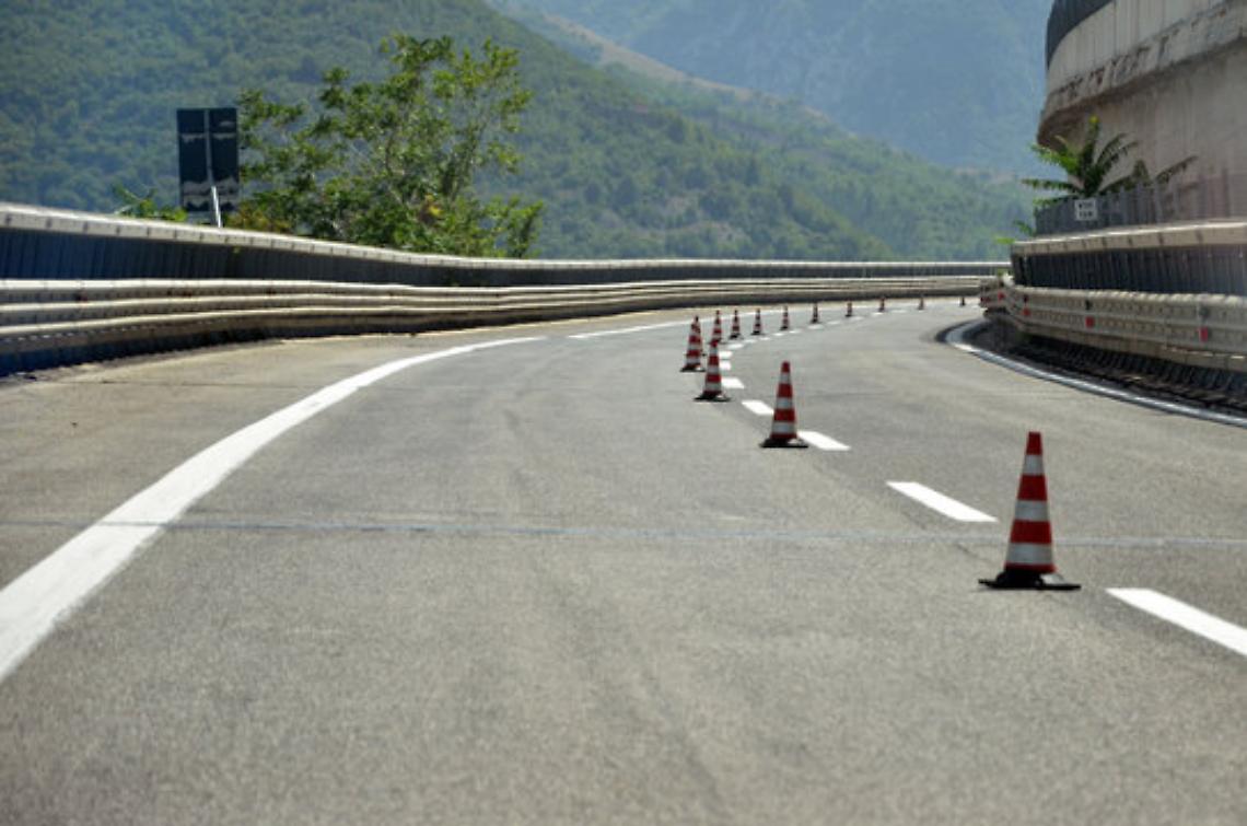 Lavori di pavimentazione sull'A4: corsie ridotte tra Padova Est e Padova Ovest