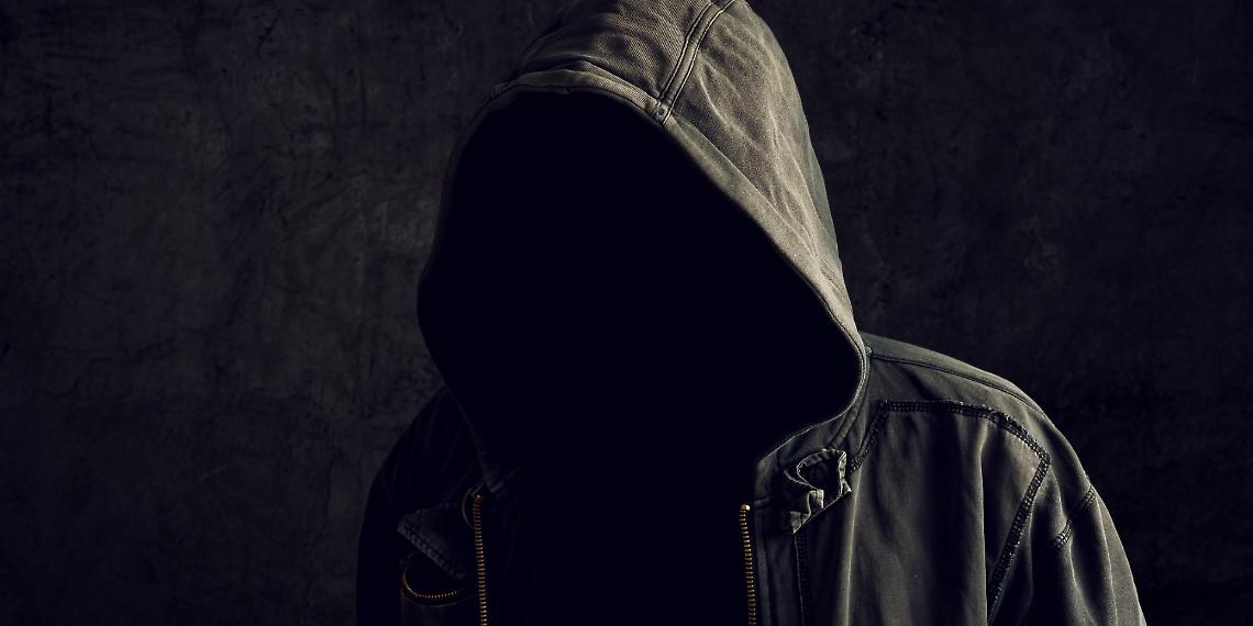 divieto di avvicinamento per stalking a carico di un 40enne