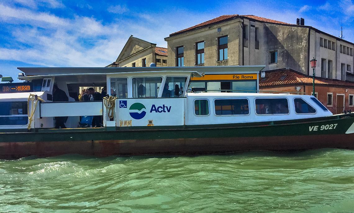 Sciopero ACTV: Tensioni e Corse Garantite in un Venerdì Nero