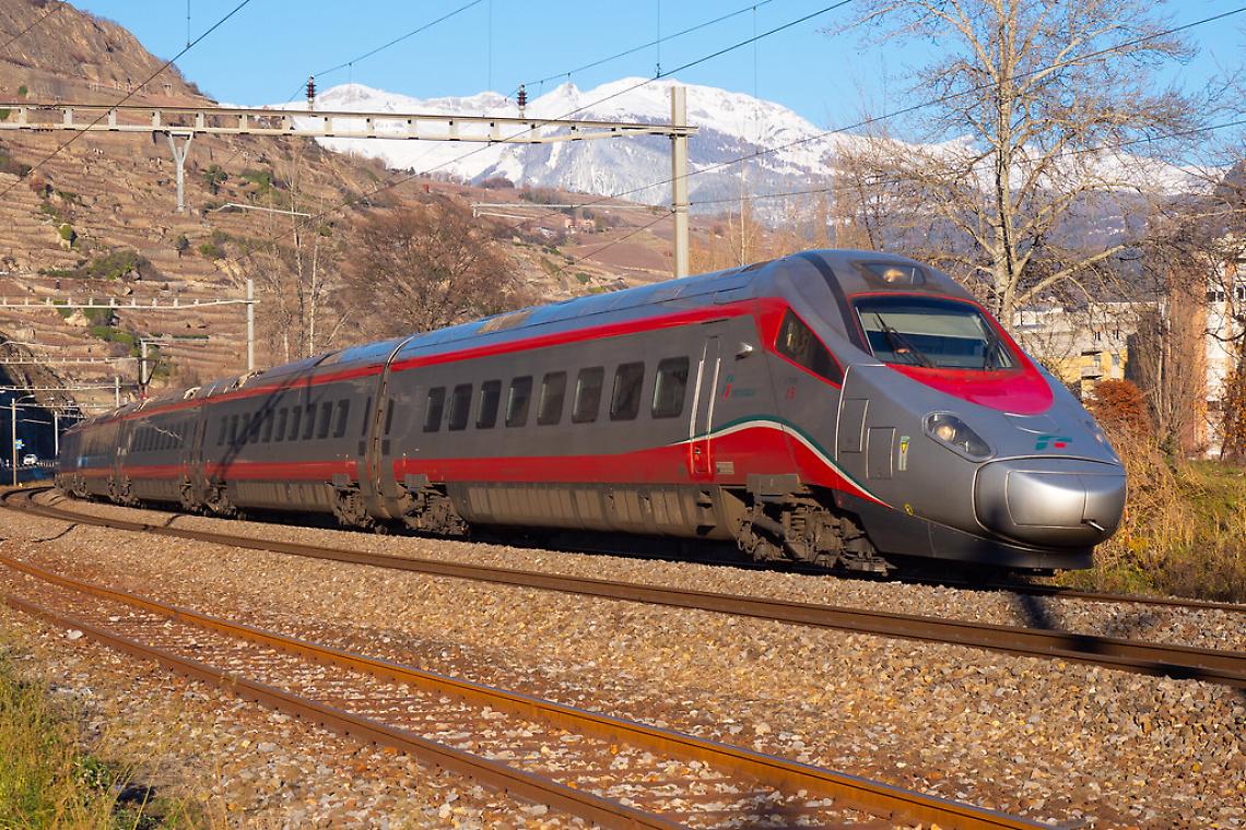 Sciopero Nazionale dei Treni: Un Weekend di Disagi per i Pendolari