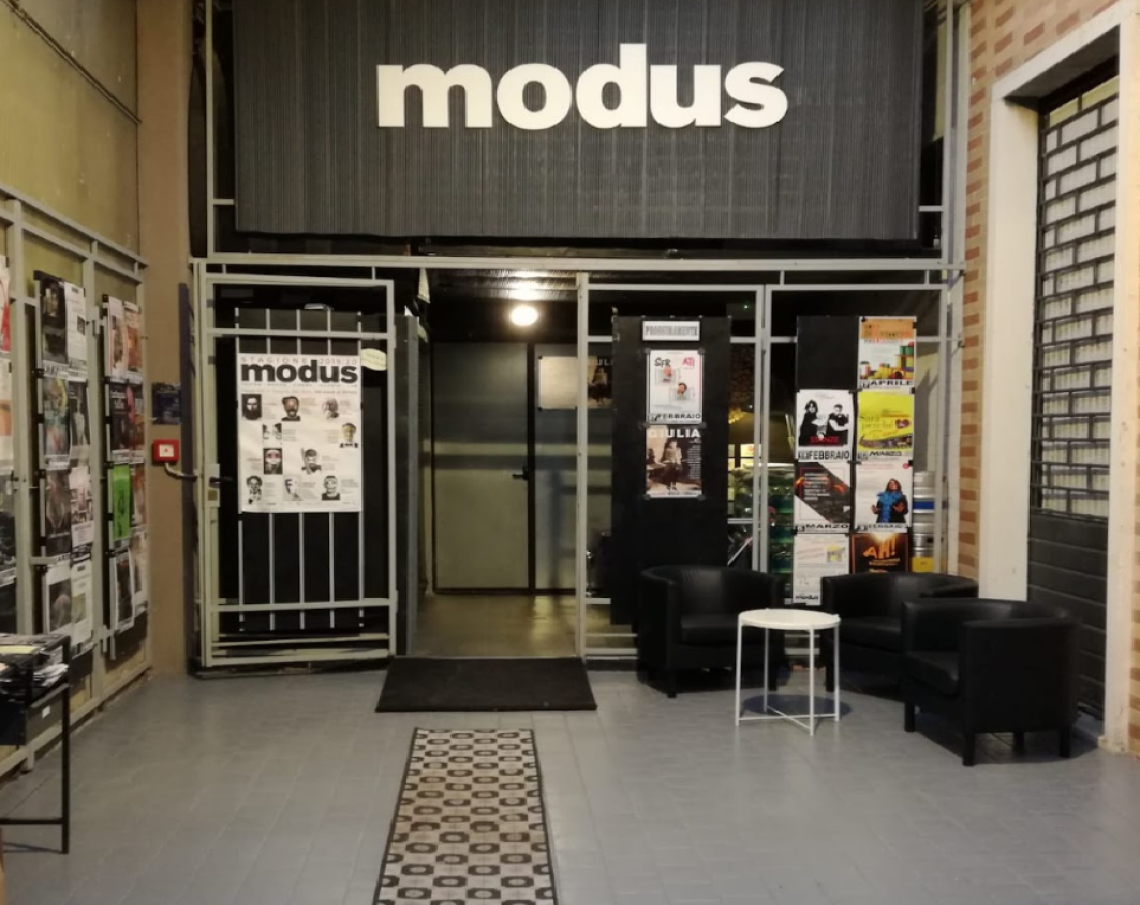 Verona, "Molto Piacere" torna in scena al Teatro Modus: la commedia che esplora le relazioni moderne con ironia e cinismo