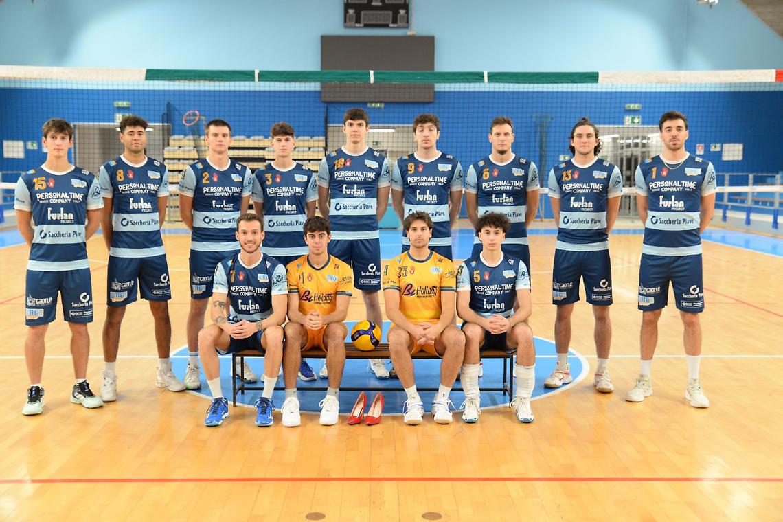 "Mai più violenza sulle donne": il messaggio del Volley Team Club San Donà