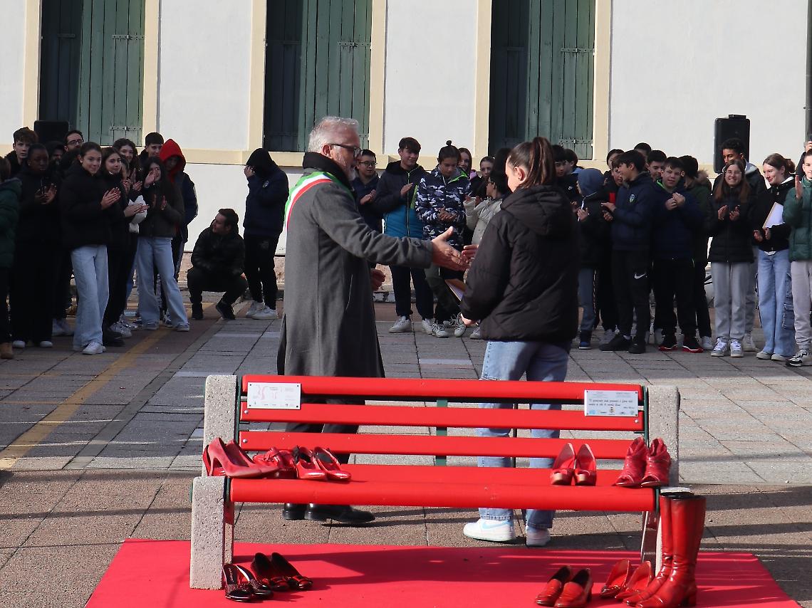 NUOVE GENERAZIONI IN PRIMA LINEA CONTRO LA VIOLENZA DI GENERE