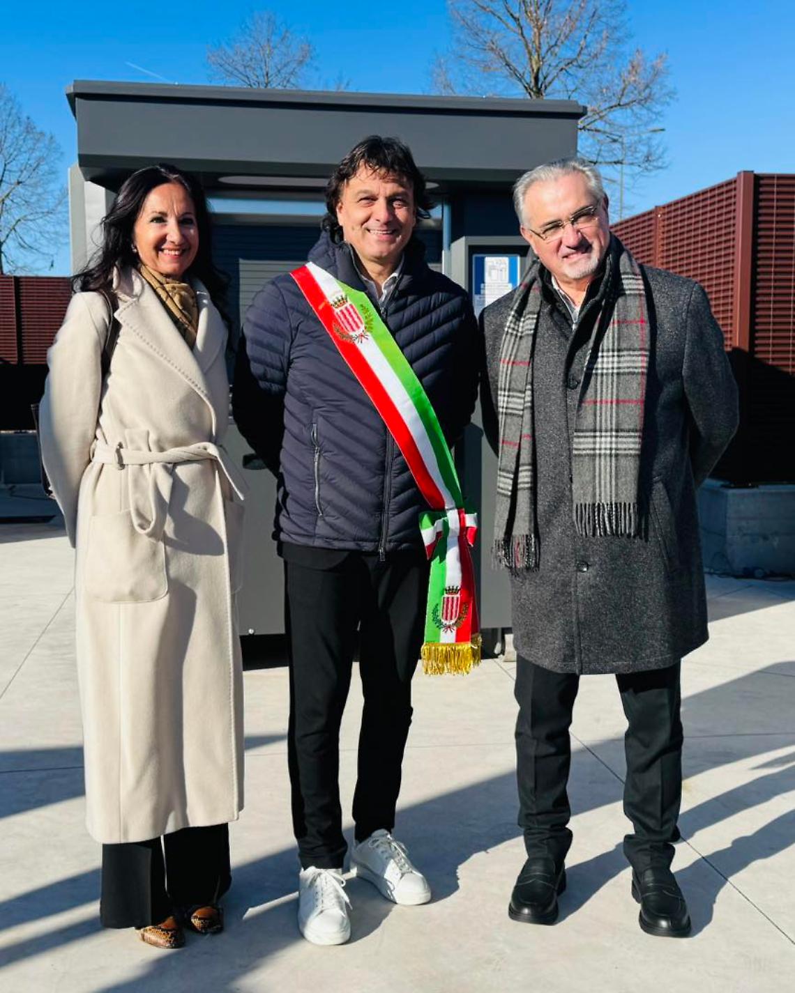 INAUGURATA UNA NUOVA ISOLA ECOLOGICA IN VIA PUCCINI