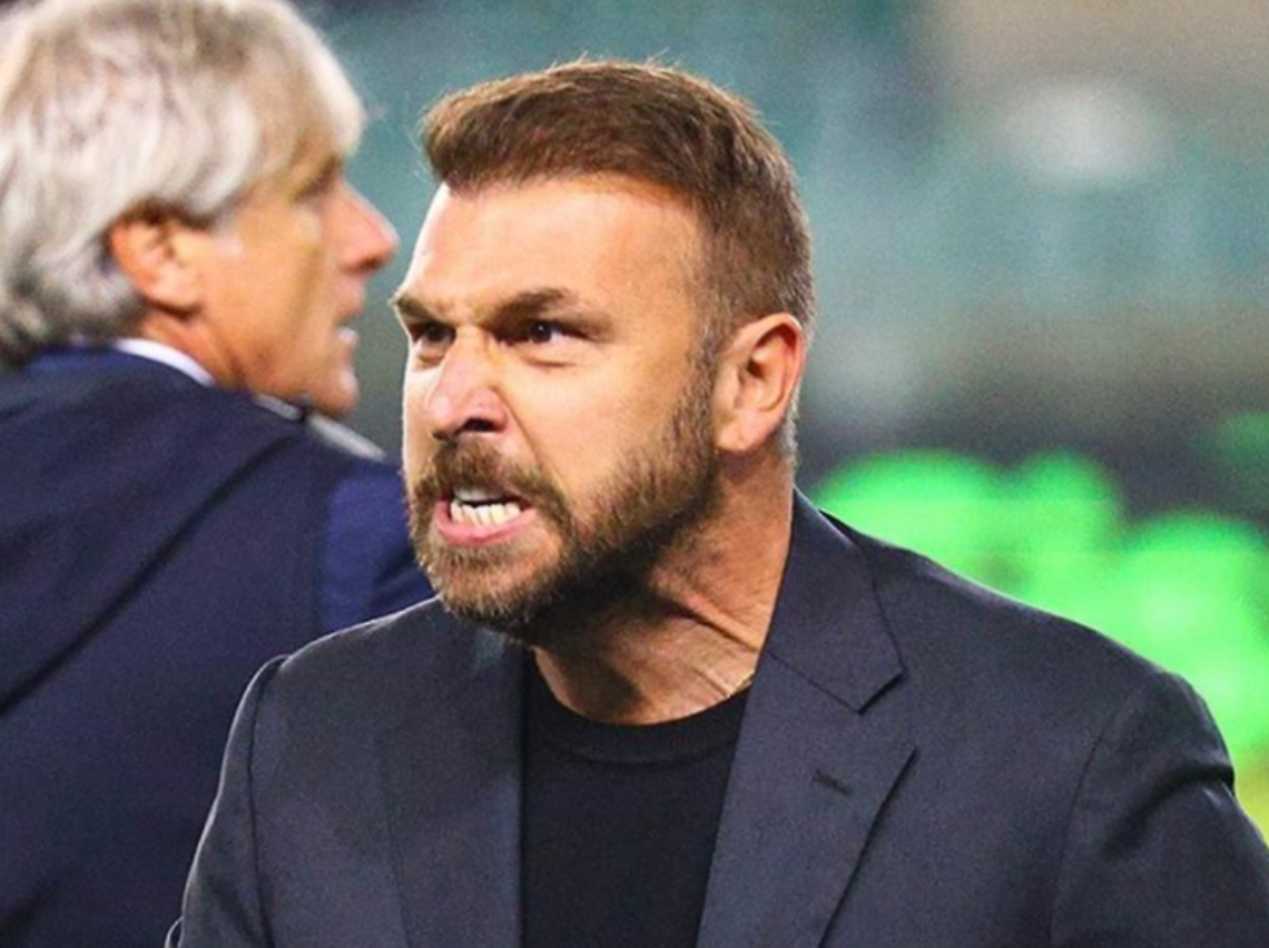 Il Verona cerca la reazione d'orgoglio: Zanetti carica i suoi per la sfida contro il Cagliari