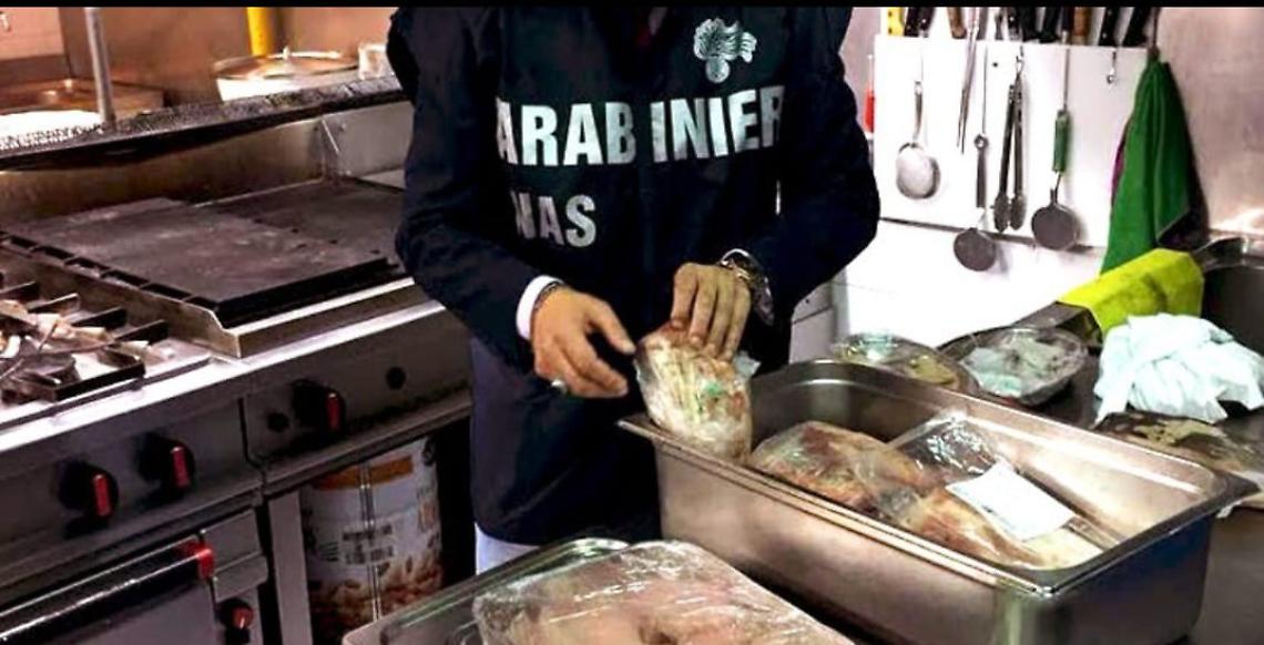 Sicurezza alimentare: nel 2025 il N.A.S. di Padova sequestra 100 quintali di cibo e multa per 900.000 euro