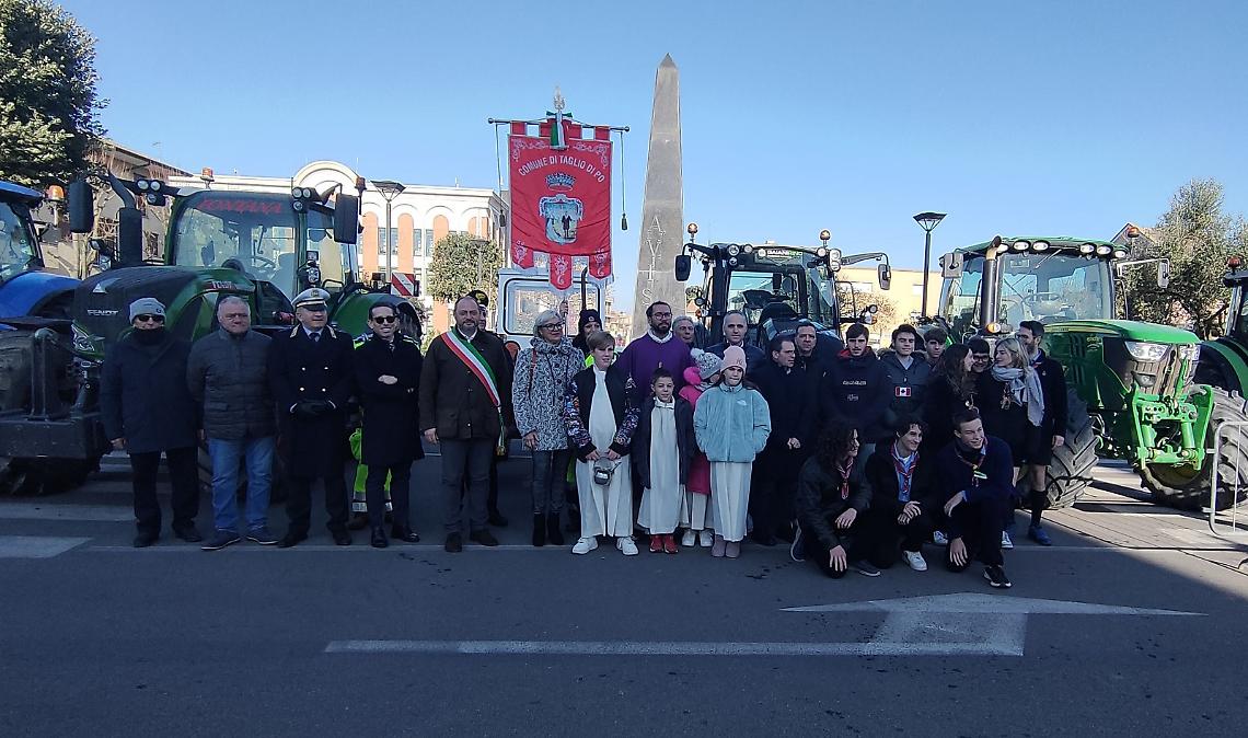 Taglio di Po celebra la 74ª giornata del Ringraziamento
