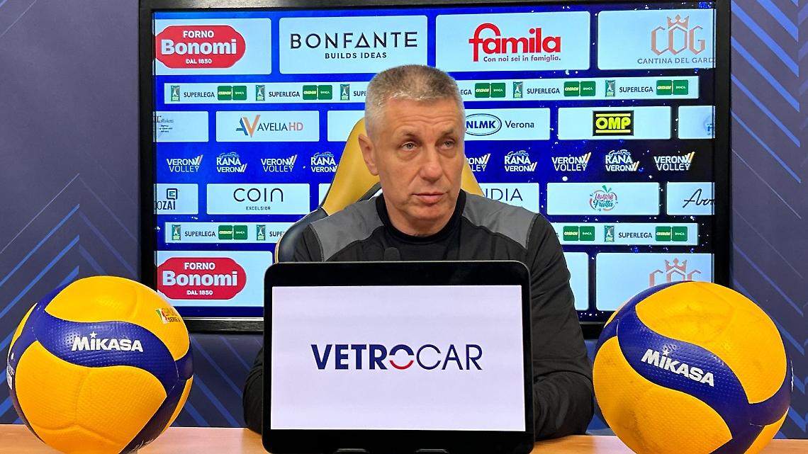 Coach Stoytchev