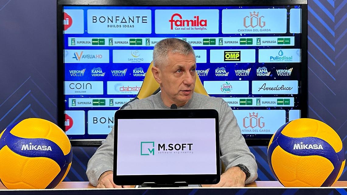 Coach Stoytchev alla conferenza stampa pre-match