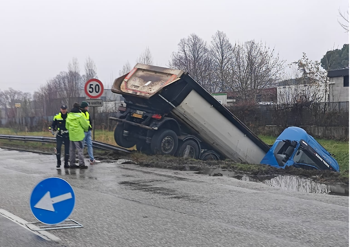Il camion intraversato