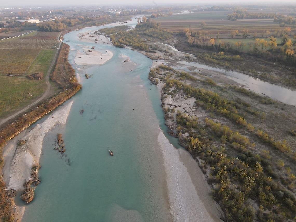 Paura al Piave: uomo di 31 anni salvato dalle correnti grazie al pronto intervento dei bagnanti