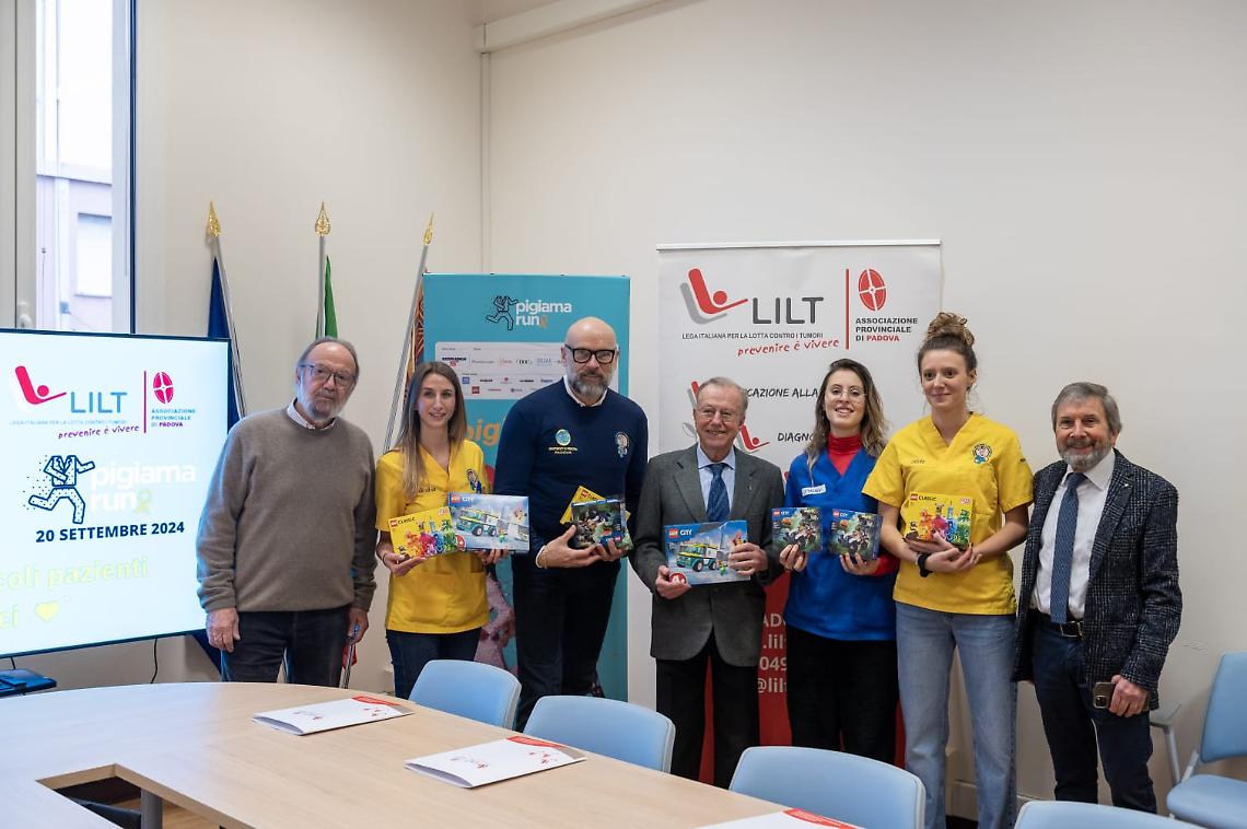 LILT Padova: donazione di 13.650 euro e 300 giochi LEGO per i bambini dell'Ospedale Pediatrico
