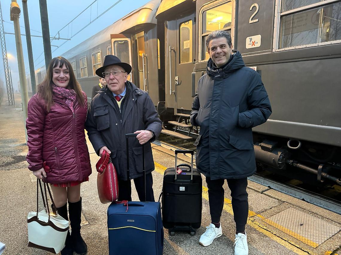 Il Treno Storico delle Terme è un successo: a bordo anche Cristina Parodi