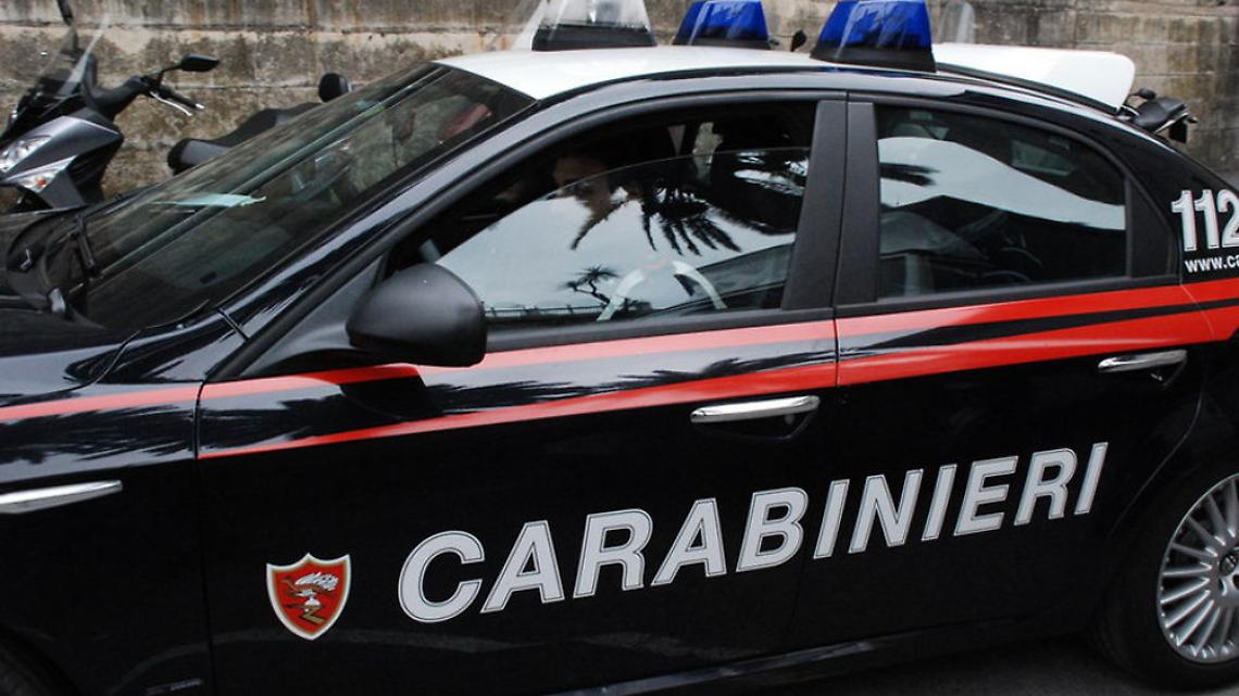 Fermato a Padova con una collana rubata, denunciato per ricettazione e rifiuto di fornire le generalità