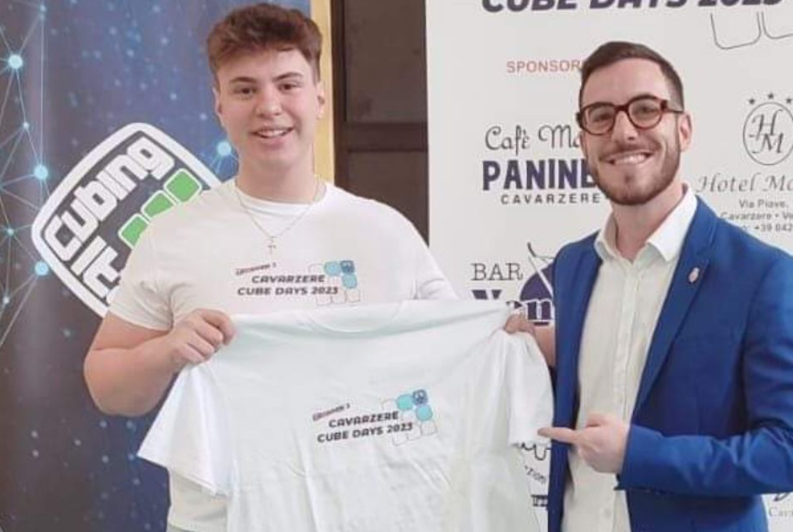 Cavarzere al Cubo 2025: la sfida dei campioni del Cubo di Rubik